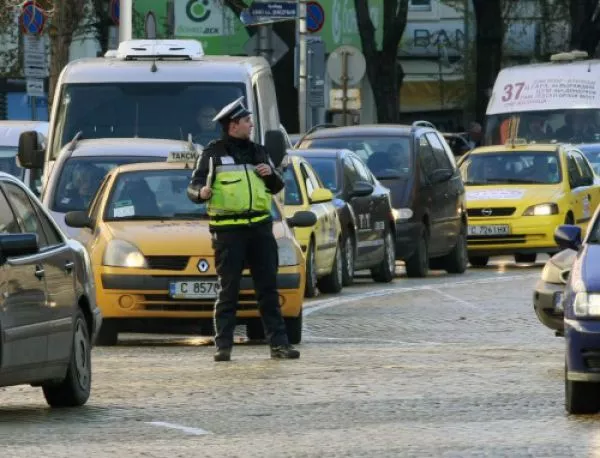 Намаление на цената на някои от такситата в София