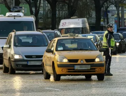 В София куп таксиджии без книжка и лиценз возят клиенти