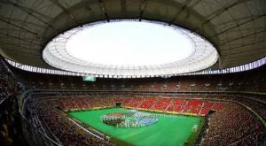 Тъжна гледка: Един от най-емблематичните стадиони потъна (СНИМКИ)