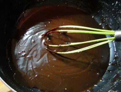Ето как да си направите цял БУРКАН течен шоколад