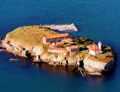 45 хил. туристи от цял свят са посетили остров Света Анастасия