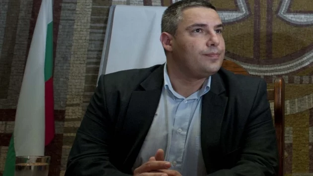 ВСС продължава да блокира участието на водача на листата на "Демократична България" за София