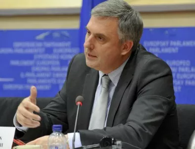 Европейските избори ни дават шанс да променим България, казва Калфин