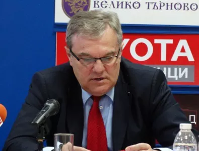 Румен Петков: Не стига, че крадете, а товарите и бюджета