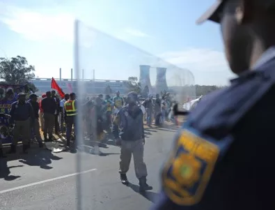 Избори в ЮАР доведоха до бунт и 59 арестувани