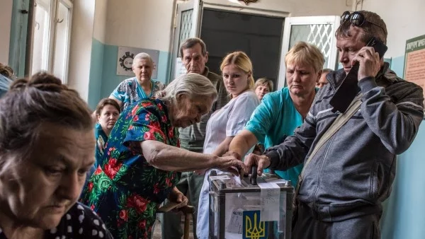 Алтернативен референдум в Донбас и Луганск - над 70% искат в Украйна