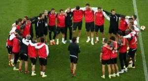 Севиля отърва Ливърпул от Аспас