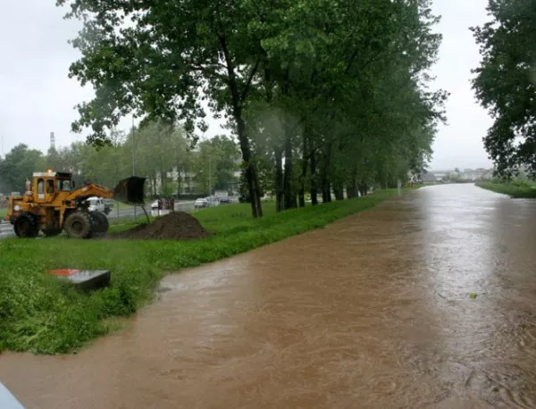 3700 км пътища в Сърбия са разрушени при наводненията