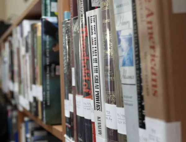 В "Пътешествие към най-удивителните библиотеки по света" ще се впуснат деца от Асеновград 