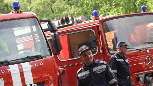 Небрежно боравене с огън изгори покъщнина в Смолян 