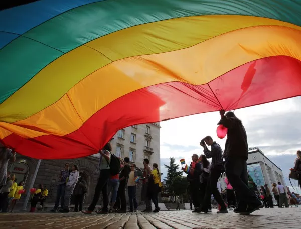 Константин Пенчев: Не допускайте насилие на гей парада в София