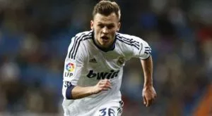 Феновете на Барса гонят Черишев от Примера?