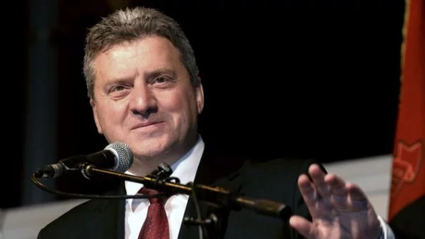 Македонският президент праща армията да спре имигрантите
