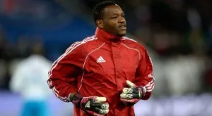 Милан взима вратаря на Марсилия