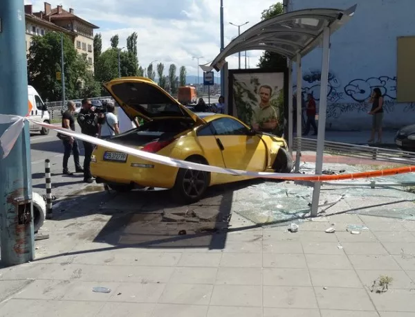 На червено е преминал шофьорът, помел дете на спирка в Пловдив