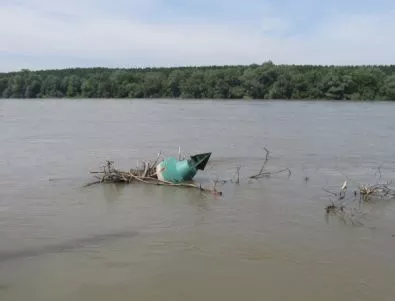 Замърсената вода от инцидента по Дунав идва утре по обед -