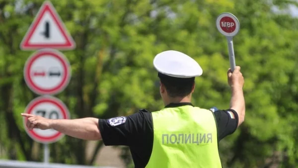 КАТ започва масови проверки за детски колани в колите