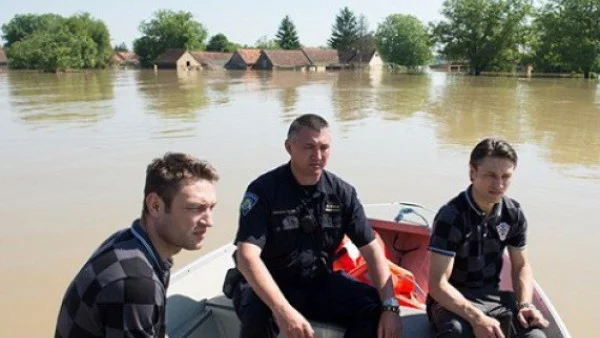 Хърватите с дарение за пострадалите от наводненията