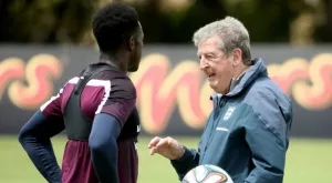 Нападател стресна Ходжсън преди мача с Швейцария