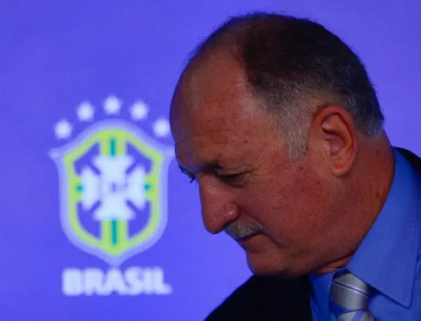 Сколари остава треньор на Бразилия след Световното