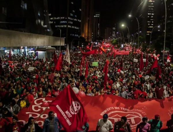 30 000 в Сао Пауло: Не ни ли чуете, няма да има Мондиал
