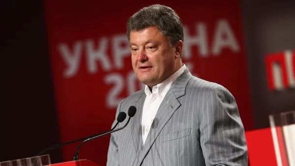 "Уикилийкс": Порошенко е бил информатор на САЩ 