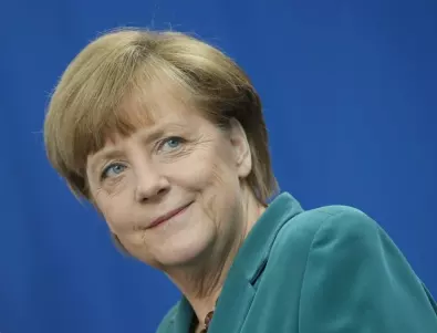 Бивш полски премиер: Меркел нарушава нормите на ЕС, като си говори самостоятелно с Минск и Москва 