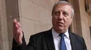 Томов се моли на Мораеш за пари