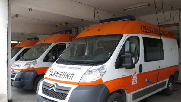Задържаха мъж, нападнал медик от Спешна помощ