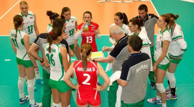 Русия ни победи на волейбол при дамите