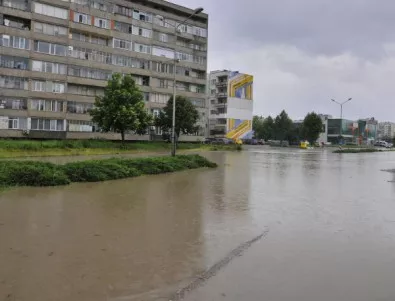 Шестима загинаха при наводнения в Сибир