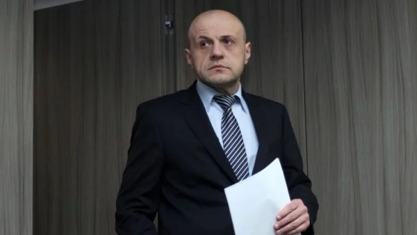 Изборите могат да са най-рано в края на септември, смята Дончев
