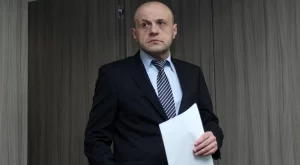 ГЕРБ потвърди, че обмисля Дончев за социален министър 