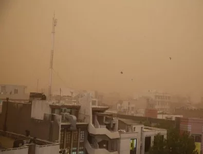 Невиждана пясъчна буря се изви над Техеран