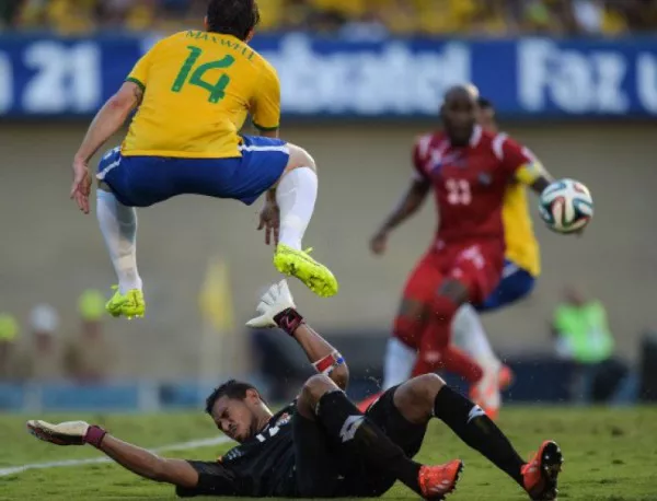 Бразилия отброи до 4 срещу Панама, Неймар даде тон за разгрома