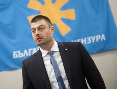 Бареков се призна за слаб политик в кадрово отношение