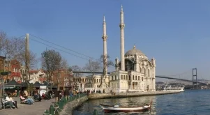 В Истанбул строят изкуствен полуостров