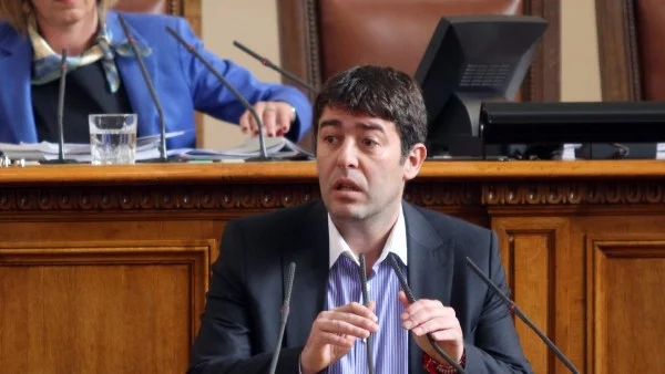 Ангелов: На БСП й трябва нов председател 