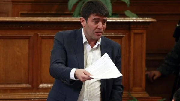 Страхил Ангелов: При това ръководство на БСП няма да се кандидатирам за депутат 