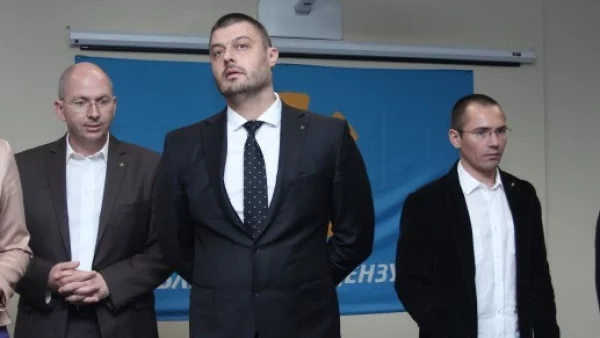 Структурите на ББЦ искат самостоятелно явяване на избори без ВМРО 