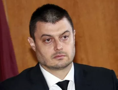Бареков: Има ли нужда от министър на изборите 