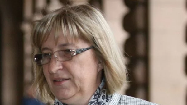 Цачева в Румъния: Двете страни трябва да бъдат приети заедно в Шенген