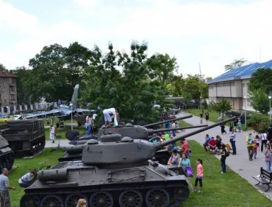 Националният военноисторически музей чества 100 години с впечатляваща изложба