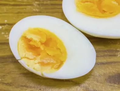 Перфектният начин да сварим яйце според науката (ВИДЕО)