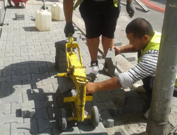 Пловдив дава 4 млн. лв. за строеж на нови тротоари догодина
