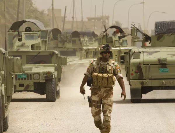 Иракската армия започва операция за връщането на важен град в Западен Ирак