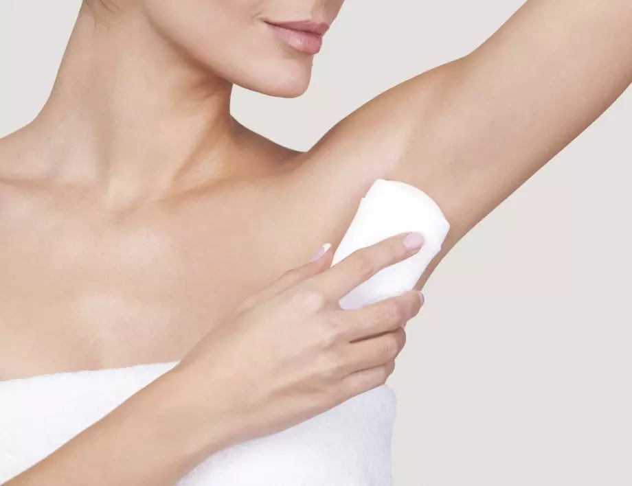 Ново проучване: Дезодорантите могат да доведат до рак на гърдата 