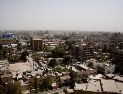 Две експлозии в Багдад убиха трима души