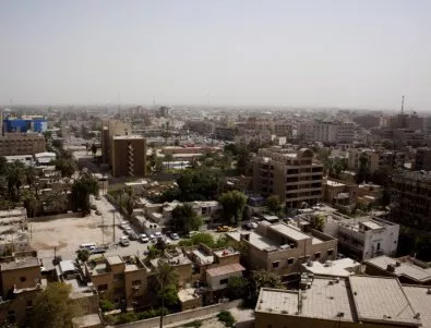 Най-малко 10 души са загинали при атентат в Багдад