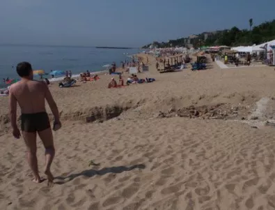 РЗИ проверява сигнал за замърсени води при варненския плаж 